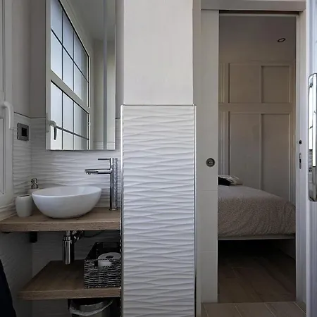 Atico Auditorio Centro 라오로타바